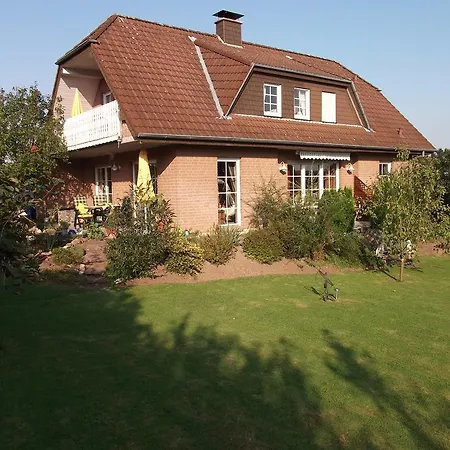 Haus Alexandra Apartamento *